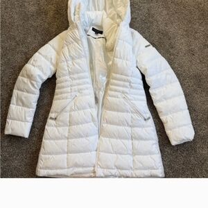 Laundry By Shelli Segal White Puffer Jacket